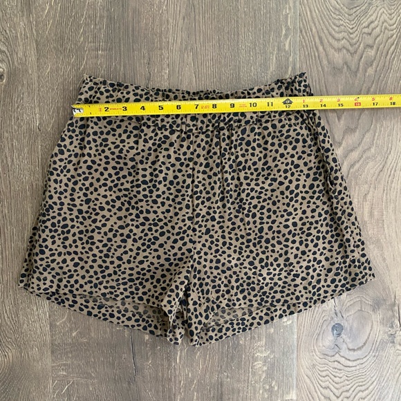 Spotted Aerie Shorts - Picture 3 of 5